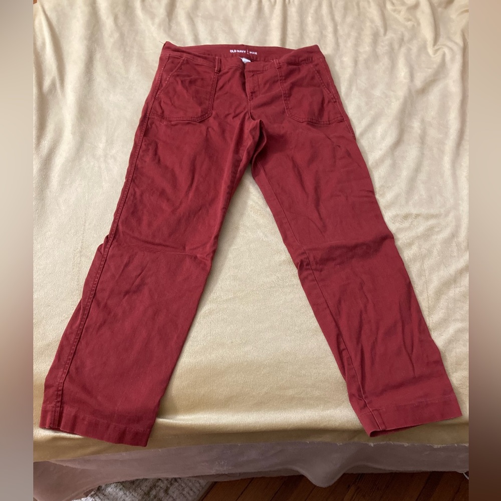 ⭐️cute old navy ankle pants⭐️